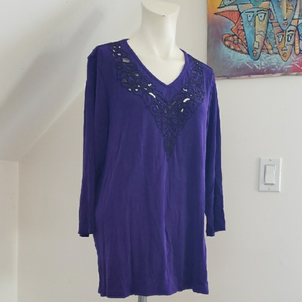 Quacker Factory Purple Cut-out & Embelished 3/4 Sleeve Tee, Size M